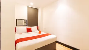 RedDoorz Plus at MM Hotel Las Pinas former RedDoorz Plus Near Bamboo Organ - Chambre