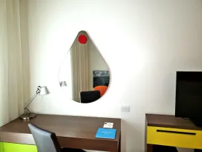 Hampton by Hilton Yopal - Room