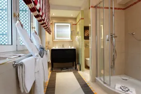 Majestic Hôtel-Spa - Salle de bain