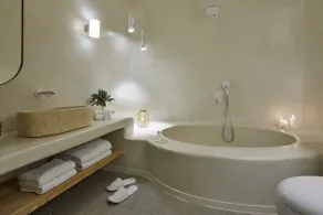 Gitsa Cliff Luxury Villa - Bathroom