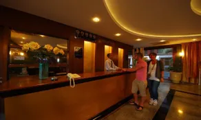Pasabey Hotel - Réception