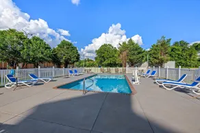 Comfort Inn & Suites River City Decatur - Piscine