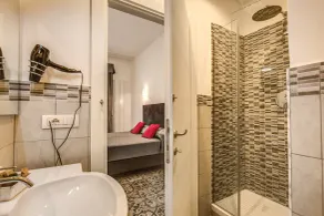 Feronia Guest house - Badezimmer