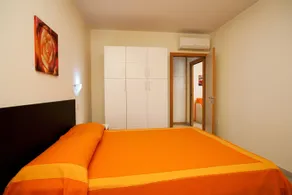 Familienorientierte Ferienwohnung mit Garten, Grill und Pool | Haustierfreundlich - Zimmer