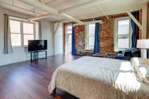 Explore Old Market: Convenient Omaha Condo - Innenbereich
