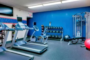 Pittsburgh Airport Inn and Suites - Fitness facility