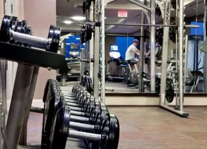 Bluebird Suites near PATH - Fitness facility