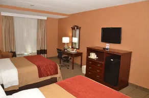 Quality Inn Near Walden Galleria Mall - Room