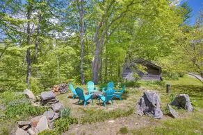 12 Acre Vacation Rental in the Berkshires - Innvendig