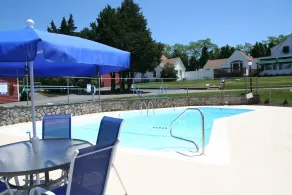 Blue Spruce - Piscine