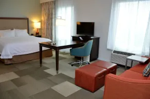 Hampton Inn & Suites Deland - Chambre