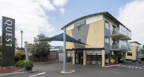 Quest Frankston - Reception