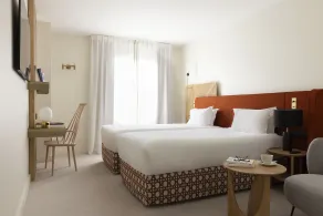 Grand Hôtel Le Plessis-Robinson - Chambre