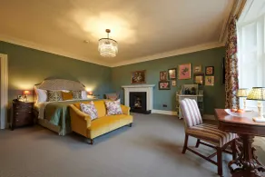 Cromlix - Room