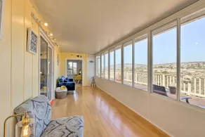 Retro House w/ Deck & Arroyo Grande View - Interior