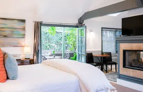 1801 First Luxury Inn - Chambre