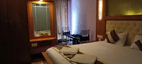 Hotel NK International - Room