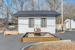 Walk to Current River: Ozarks Adventure Home! - Interiör