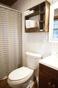Shaver Lake Village Hotel - Badezimmer