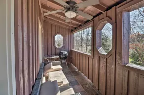 Little Red River Cabin: 1 Mi to Sugarloaf Mtn! - Innvendig