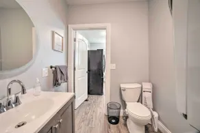 Spacious Fort Wayne Condo w/ Porch + Storage! - Innenbereich