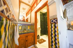Luxurious Aghmat Villa With Private Pool and Panoramic Mountain Views - Bathroom