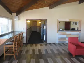 Americas Best Value Inn Story City - Siddeområde i lobbyen