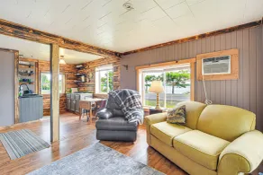 Wisconsin Lakeside Cottage w/ Deck, Views - Innenbereich