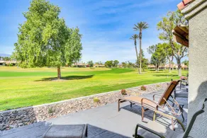 Community Pool & Hot Tub: Palm Desert Rental! - Interiör