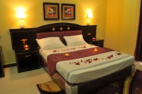 Urban Rose Hotel & Apartments - Room
