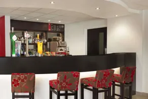 Ramada by Wyndham Wakefield - Restaurante