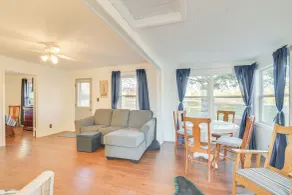 Star Lake Pet-friendly Home: Fire Pit, Dock, Grill - Innvendig