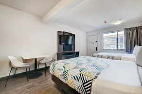 Studio 6 Rock Springs WY Flaming Gorge - Room