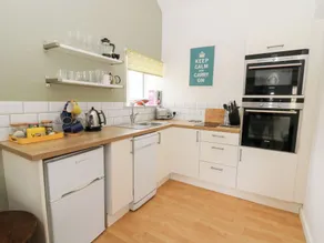 Carreg Cennen Cottage - Private kitchen