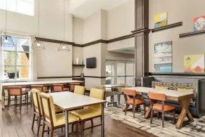 Hampton Inn & Suites Exeter - Restaurante
