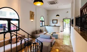 Polydoros Hotel Apartments - Zona de estar del vestíbulo