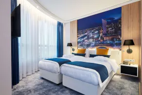 Golden Tulip Warsaw Airport - Room