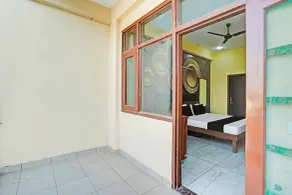 Super Townhouse Sector 80 Mohali - Rom