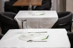 Tivona Hotels and Suites - Restaurant
