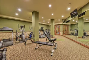NY! Solitude Mtn. Slideside Ski Condo w / Hot Tub! - Interiör
