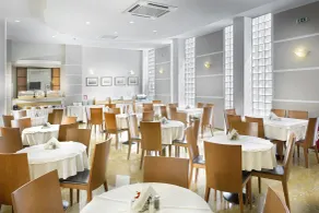 Jason Inn - Restaurant