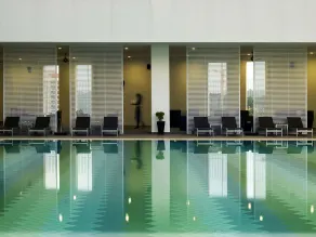 Pullman Kuching - Piscina