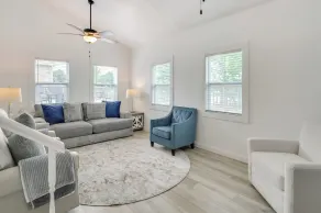 Group Getaway: Lakefront Retreat in Fayetteville! - Innvendig