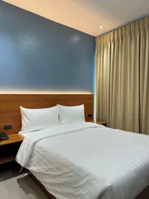 Estela's Hotel and Event Center - Chambre