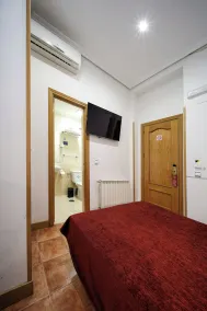 Chambre chez l'habitant | Proche Palais royal de Madrid - Chambre