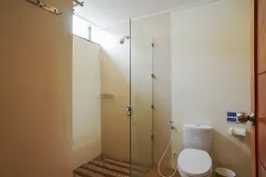 Balitung Villa Seminyak - Bathroom