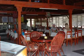 Tolay Hotel - Restaurant