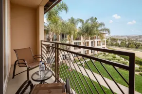 The Cassara Carlsbad, Tapestry Collection by Hilton - Vue de la chambre