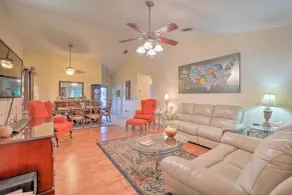 Tampa Home w/ Private Backyard ~ 15 Mi to Downtown - Innenbereich