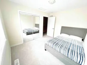 New 3 Bedroom 2 Bathroom Home in West Niagara - Room